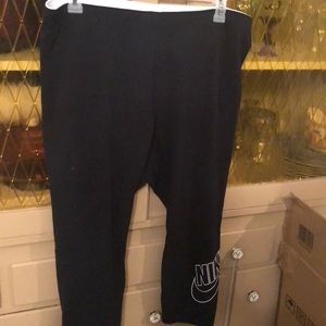 Plus size Nike leggings